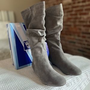 White Mountain Slouch Boots - Size 9